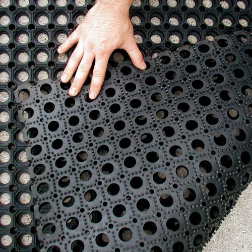 Rubber Ring Wash Stall Mat 3' x 3' x 5/8